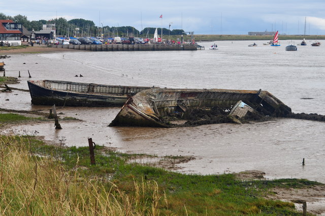 Ship wrecks © Arjen Bax cc-by-sa/2.0 :: Geograph Britain and Ireland