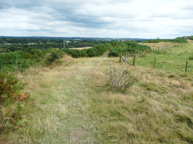 Old Oswestry: path on the eastern rim © Humphrey Bolton cc-by-sa/2.0 ...