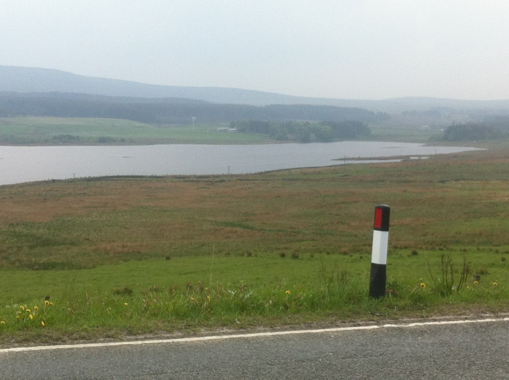 Harperrig Reservoir © Darrin Antrobus Cc By Sa20 Geograph Britain And Ireland 6049