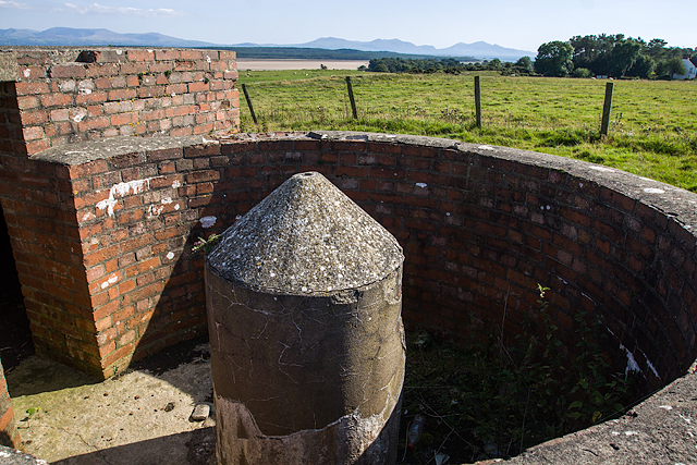 North Wales WWII defences: RAF Bodorgan, Anglesey - Hermon pillbox (2)