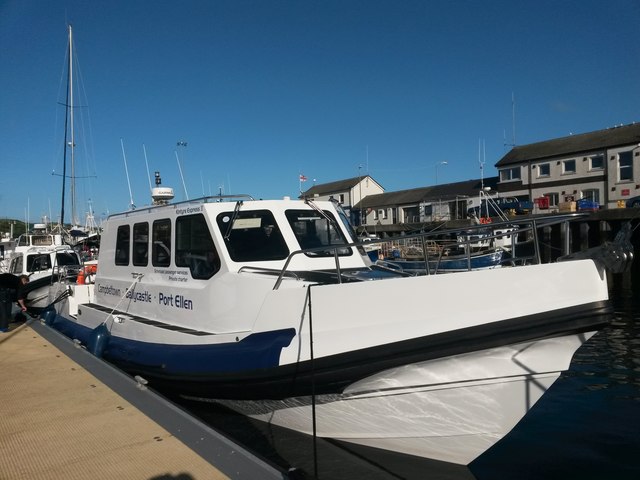 Campbeltown: the Kintyre Express © Chris Downer cc-by-sa/2.0 ...