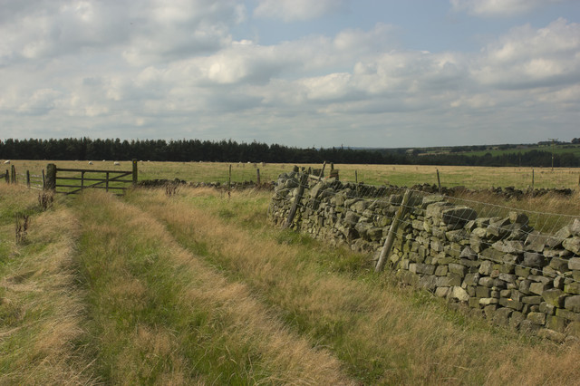 Footpath and Gate approaching Beaver Dyke Reservoir