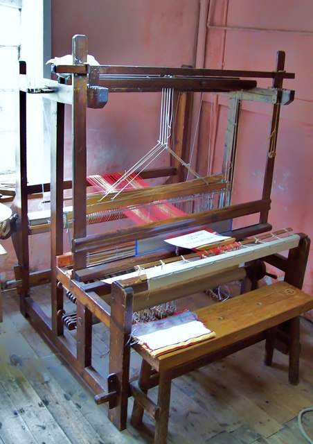 Whitchurch Silk Mill, manual loom © Len Williams :: Geograph Britain ...