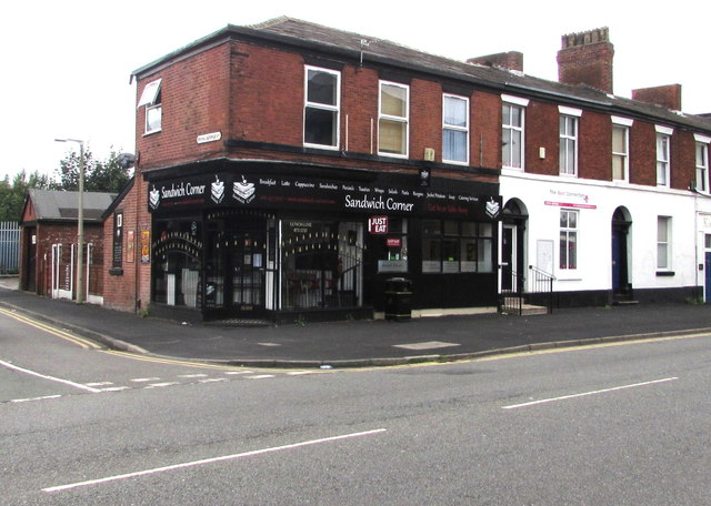 Sandwich Corner, Stockport © Jaggery :: Geograph Britain and Ireland