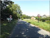 TM1484 : Entering Gissing on Burston Road by Geographer