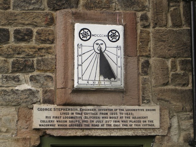 Plaque and sundial, Dial Cottage, West Moor