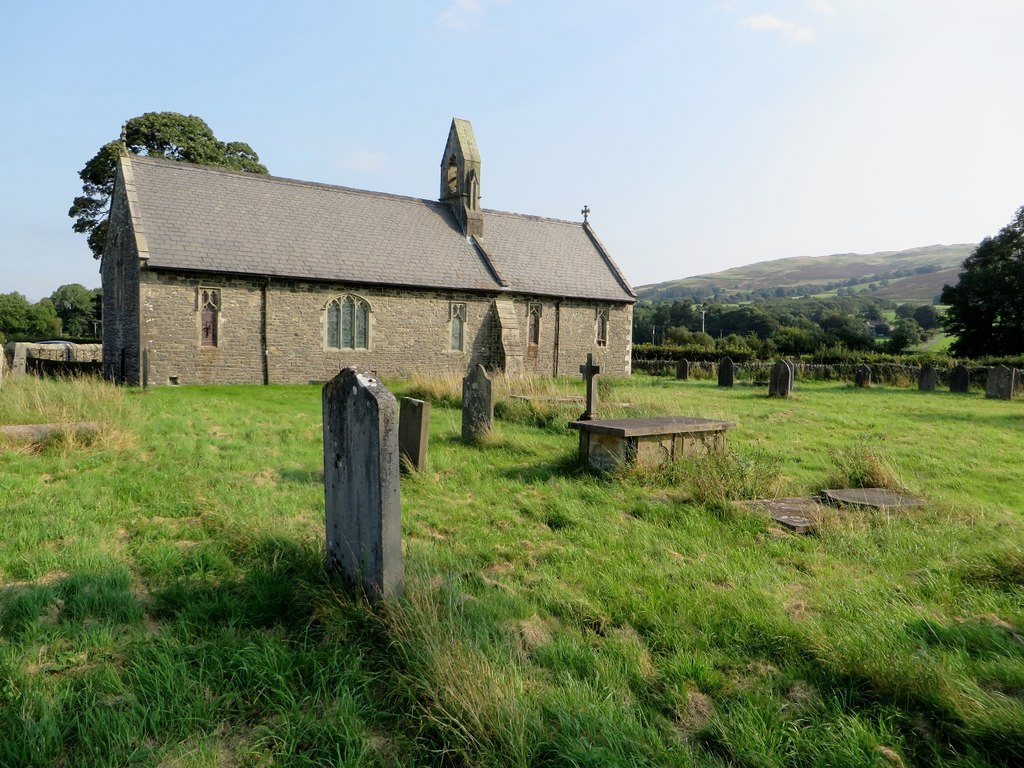 church-of-the-holy-ghost-phil-and-juliette-platt-cc-by-sa-2-0