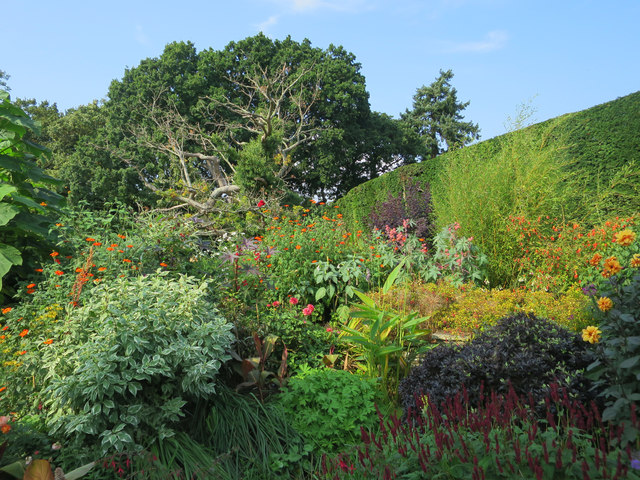 Open garden, Tidebrook Manor
