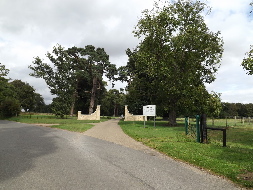 Entrance To Stowlangtoft Hall Nursing © Geographer Cc-by-sa 2.0 