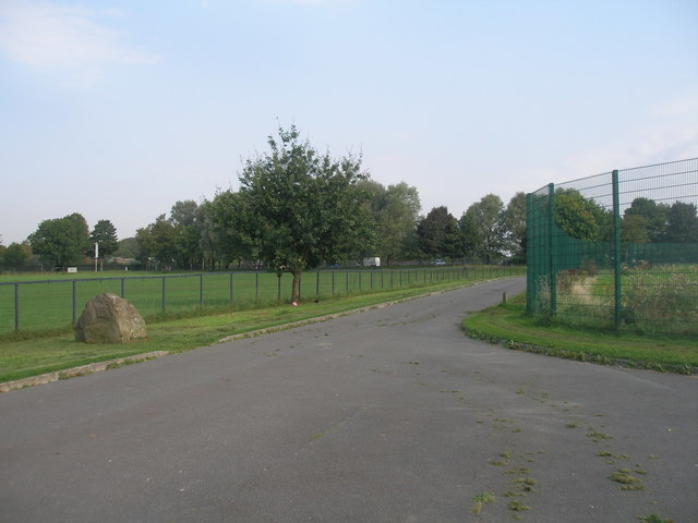 Approaching the car park at Greenhill