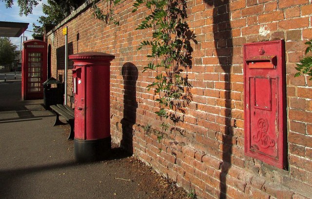 Postboxes and telephone box, Topsham