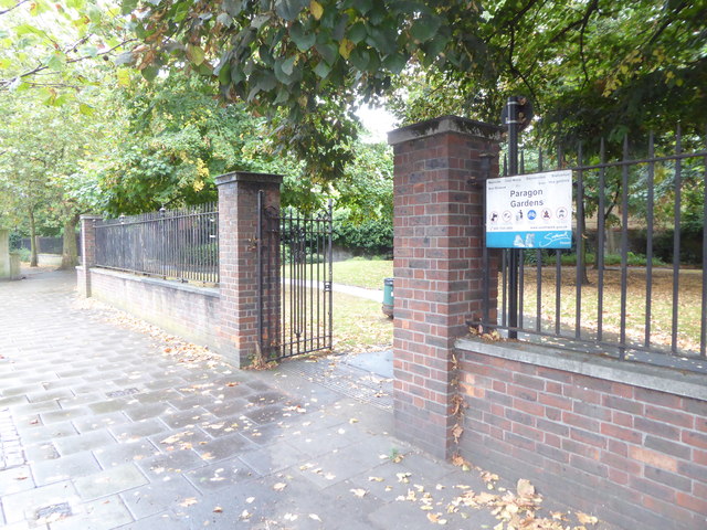 An entrance into Paragon Gardens in New Kent Road