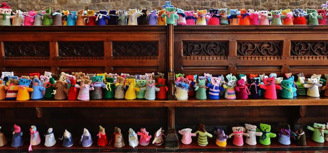 Barton on Humber, St. Mary's Church: The attempt to beat the world record (15,534) for knitted teddy bears 9