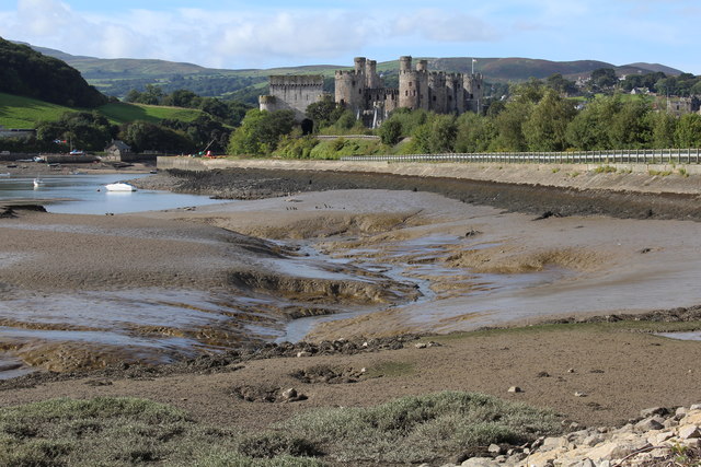 Silt build up at Conwy © Richard Hoare :: Geograph Britain and Ireland