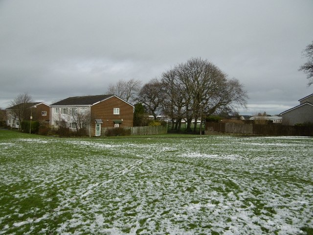 Gala Field, Balerno © Richard Webb cc-by-sa/2.0 :: Geograph Britain and ...