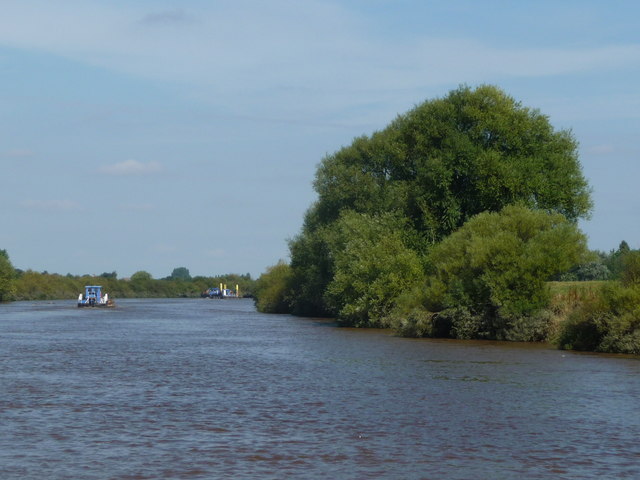 CRT workboats on the River Ouse