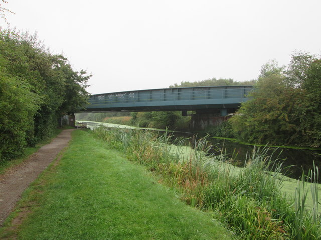 Rail bridge over Selby Canal © Martin Dawes cc-by-sa/2.0 :: Geograph ...