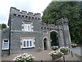 Crosslee Lodge and gate for Bowland House