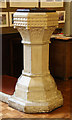 Holy Trinity, Stevenage - Font