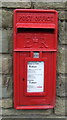 Elizabeth II postbox on Blackburn Road, Little Town