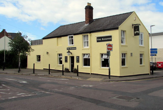 The Railway pub in Cheltenham © Jaggery cc-by-sa/2.0 :: Geograph ...