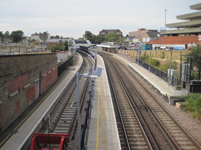 Gravesend Railway Station Kent © Nigel Thompson Geograph Britain