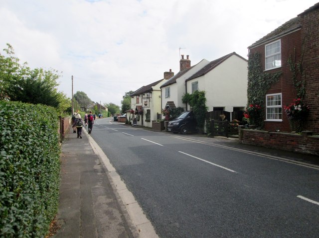 Street  scene  in  Chapel  Haddlesey