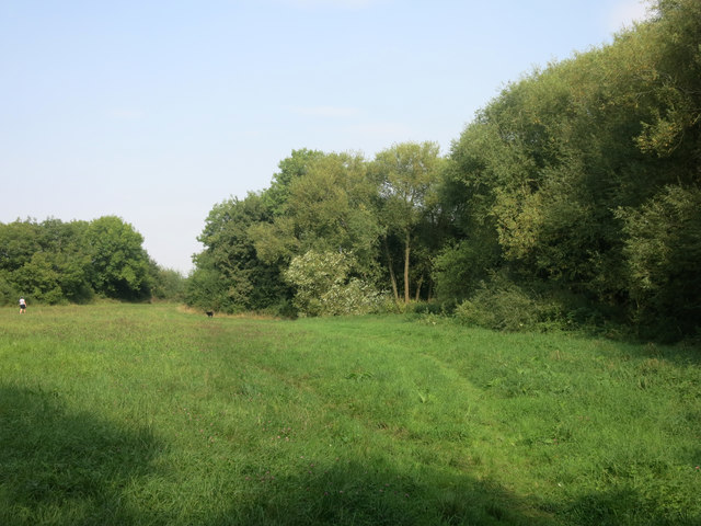 Footpath near Hampton Mill © Des Blenkinsopp :: Geograph Britain and ...