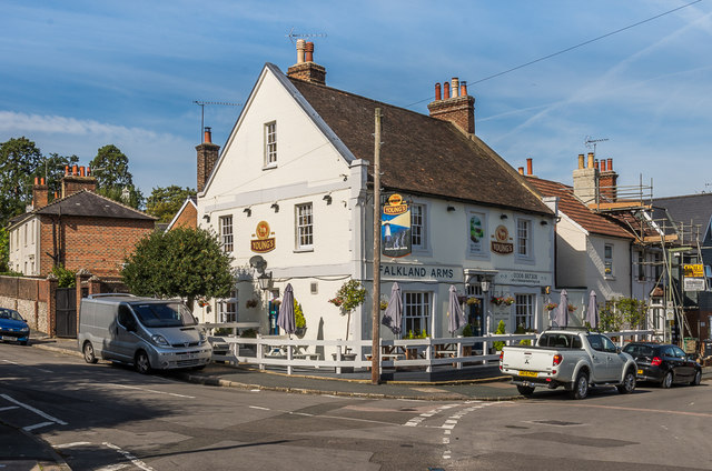 Falkland Arms Ian Capper Cc By Sa 2 0 Geograph Britain And Ireland   5137632 5e16fe8d 