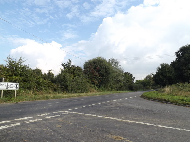 B1134 Long Row, Gissing © Geographer :: Geograph Britain and Ireland