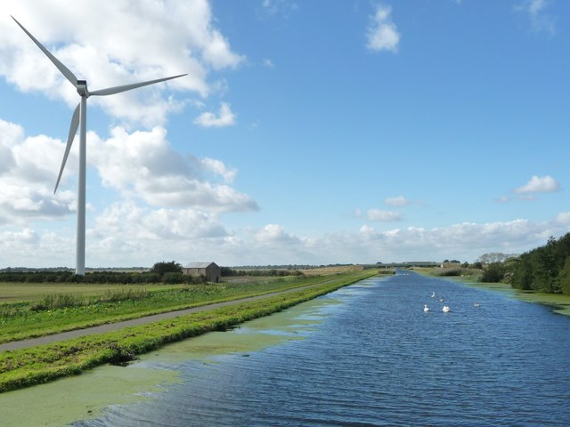 Stainforth & Keadby Canal at Keadby Wind... © Christine Johnstone cc-by ...