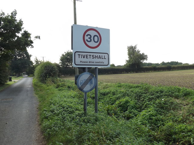 Tivetshall Village Name sign on Green Lane