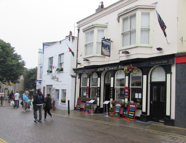 Cove Inn, Tenby © Jaggery :: Geograph Britain and Ireland