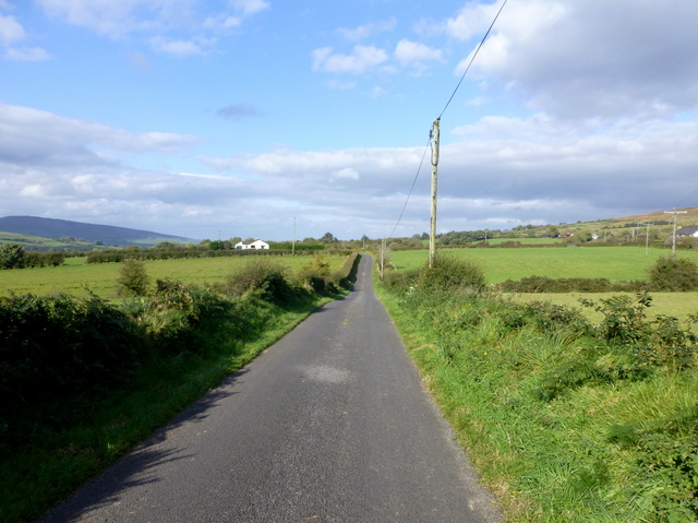 Lisnaharney Road, Castleroddy © Kenneth Allen cc-by-sa/2.0 :: Geograph ...