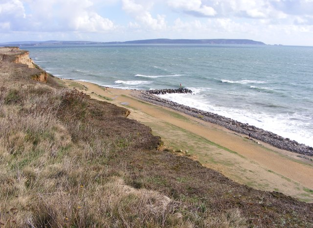 View to the Isle of Wight © Gordon Griffiths cc-by-sa/2.0 :: Geograph ...