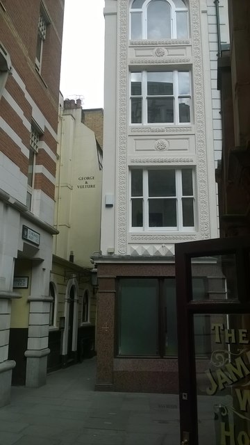 St Michael's Alley, City of London