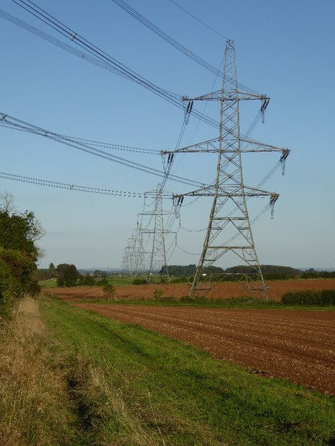 Electricity pylons near Tormarton