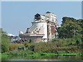 Demolishing Wallerscote soda ash works, Winnington [3]