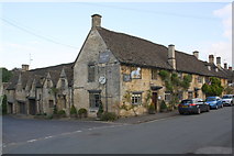 SP2412 : The Lamb Inn at the Sheep Street / Priory Lane junction by Roger Templeman