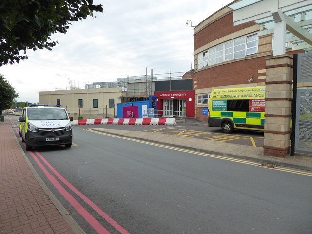 Worcestershire Royal Hospital -... © Chris Allen :: Geograph Britain ...