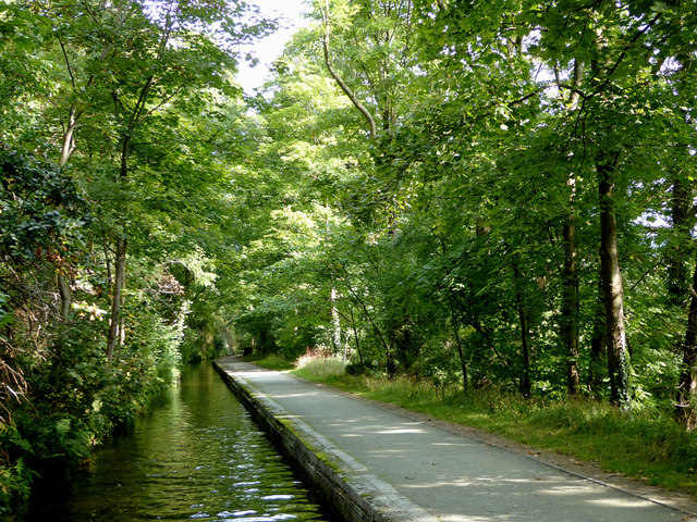 Llangollen Canal east of the town, Denbighshire