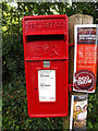 TM1491 : Low Common Postbox by Geographer