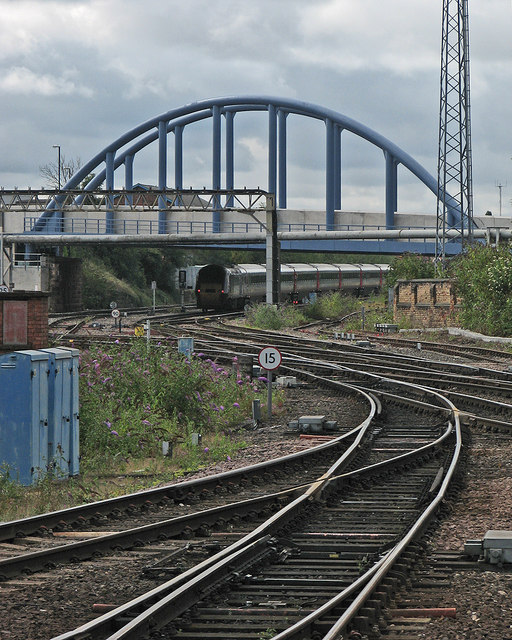 Derby: the new London Road Bridge