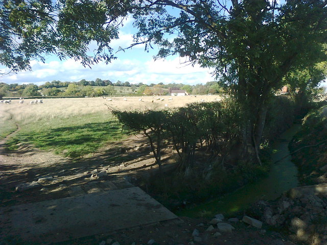 Field and stream, Pirton