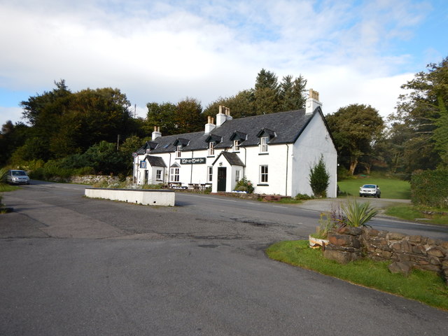 Tigh-An-Truish Inn © James Emmans :: Geograph Britain and Ireland