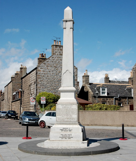 Footdee war memorial