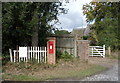 Victorian postbox, Annesons Corner