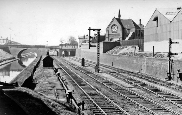 Towards Wolverhampton On Stour Valley Walter Dendy Deceased Cc By Sa Geograph