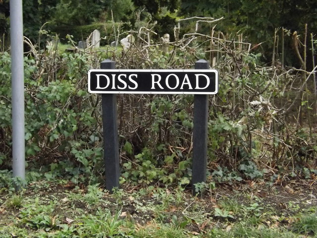 Diss Road sign