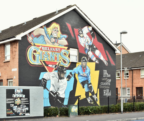 Belfast Giants mural, Belfast - October 2016(1)